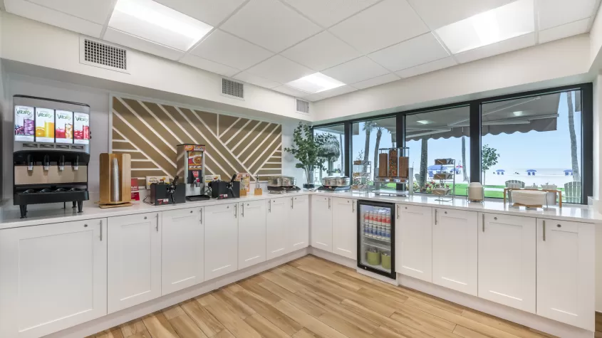 Complimentary Breakfast 